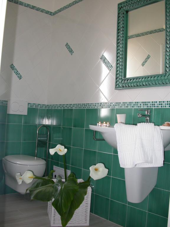 Le Nereidi Beb Bed and Breakfast Margherita Di Savoia Δωμάτιο φωτογραφία